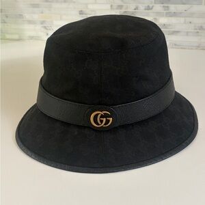 Gucci Black Bucket Hat with Gold GG M-58cm